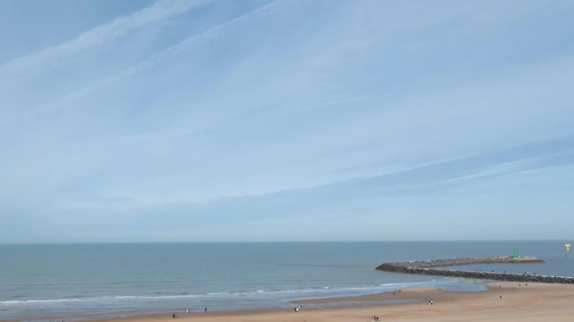 Beautiful Apartment With View Ostend